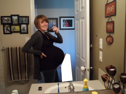 bumptacular: Nothing hotter then the belly getting bigger
