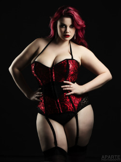 prettyplussize:  Ruby Roxx