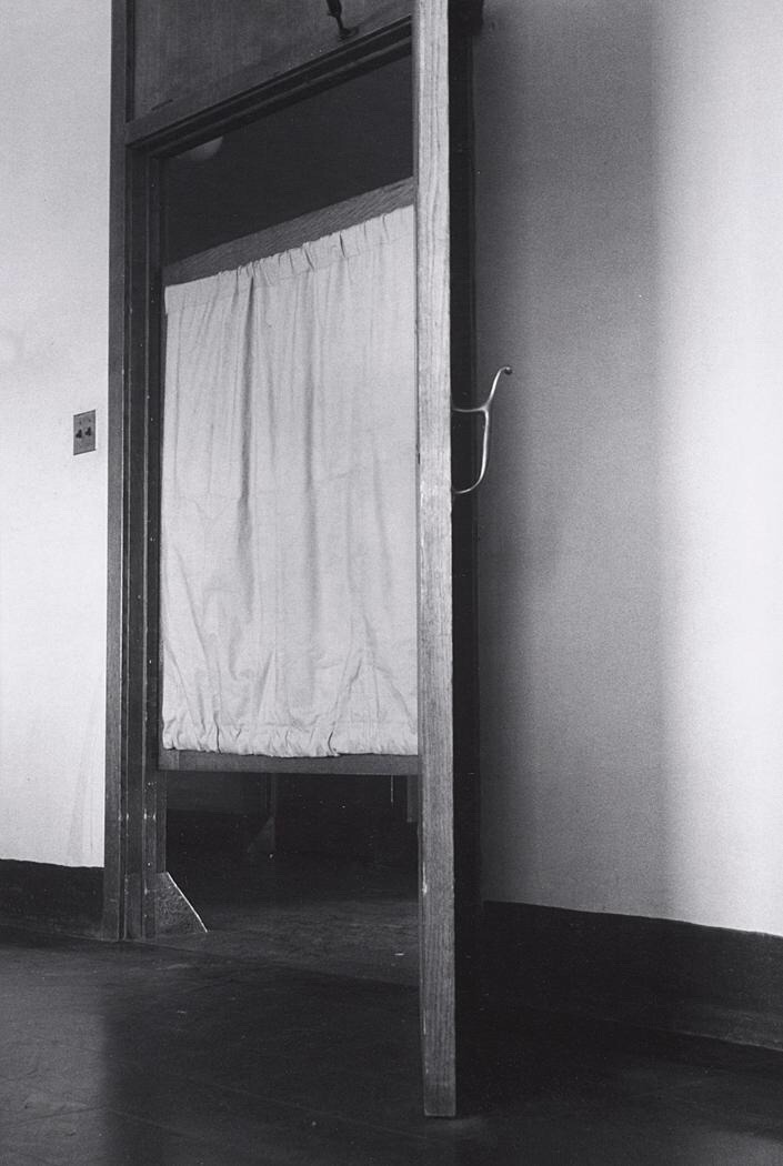 zzzze:  JOHN GUTMANN (1905 - 1998)The Silent Room, New Orleans, 1937Gelatin silver