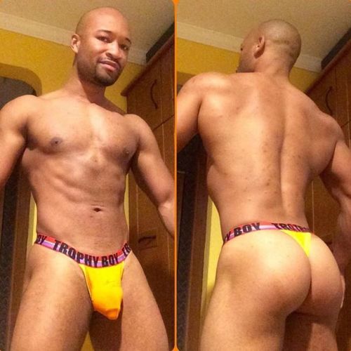 houstonasslover:  IG: Wildpackofcheetahs