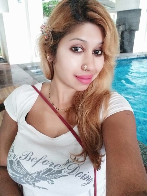 nahtusxxx: Cute and semma Aunty