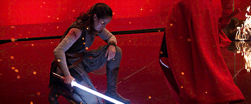 pixelrey:Daisy Ridley behind the scenes of Star Wars: Episode VIII — The Last Jedi
