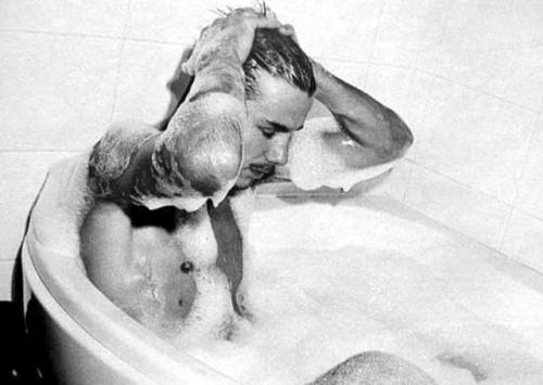 David Beckham naked in the bathtub