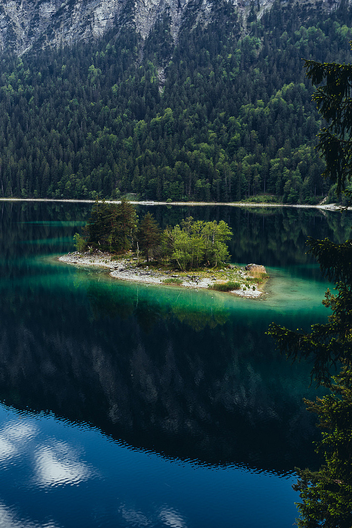 mstrkrftz:   Caribean Flair in the German Alps by Florian Leist 
