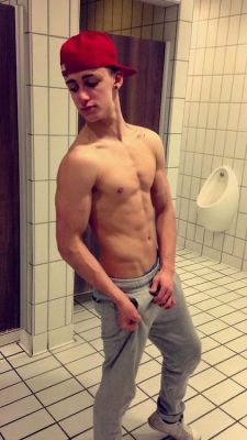 nick99cgn-v2:  Follow me and see more hot Boys and Men