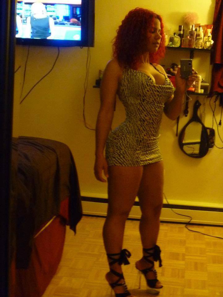 thickleggz:  Click here for more Thick Leggz.    Submit your Leggz HERE!
