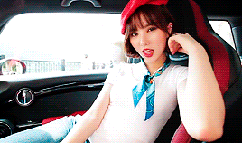 maknaemiso:send me your girl group bias and i’ll make you a gifset:eunha from gfriend for