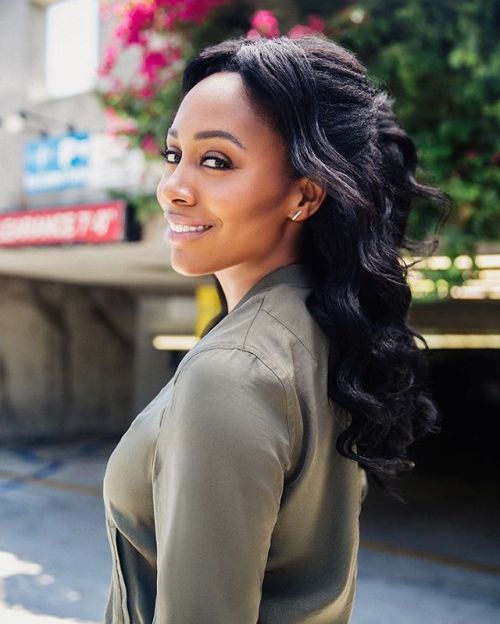 thepowerofblackwomen:Simone Missick photographed by Elton Anderson, 2016