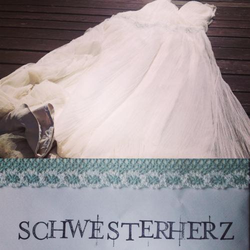 Wedding Weekend Schwesterherz #schwesterherz #wedding #loveiswherethefamilyis #love #family #dress
