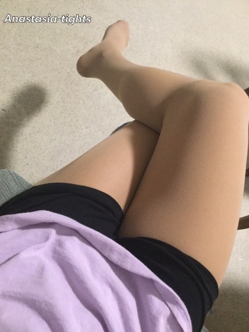 anastasia-tights: Good morning!! Support my blog at: www.paypal.me/CinCinS
