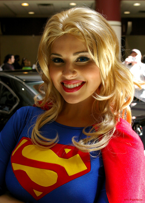 americancomicon:americancomicon:Supergirl: crazyloveangelface  ®MegaCon. Orlando. 2011. Exhibit Hall