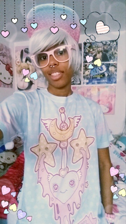 prince-of-hopeless-romance:  my new aesthetic is this black man slayin’ fairy kei