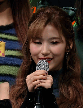 ayoshidae:  daily reminder: there’s an angel among us 💫