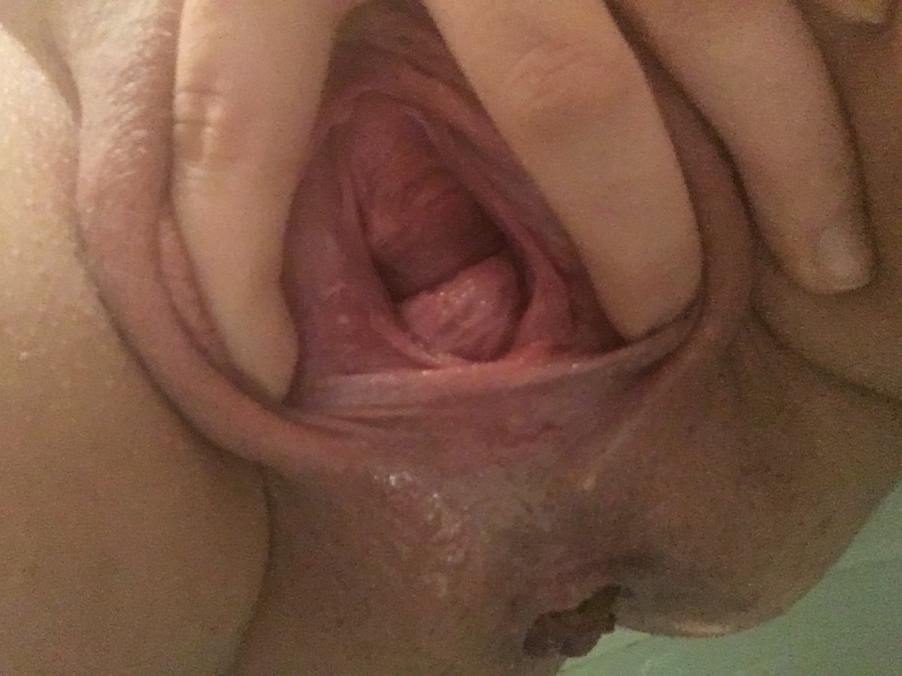 gapingdildos:  Do you want to stretch my cunt and fill with your hot cum? Click Here!