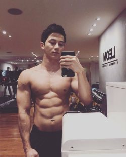 beyondasianmen:  Beautiful #asianhunk i found on instagram by hothunk_korea - March 22, 2016 at 10:14AM #BAM