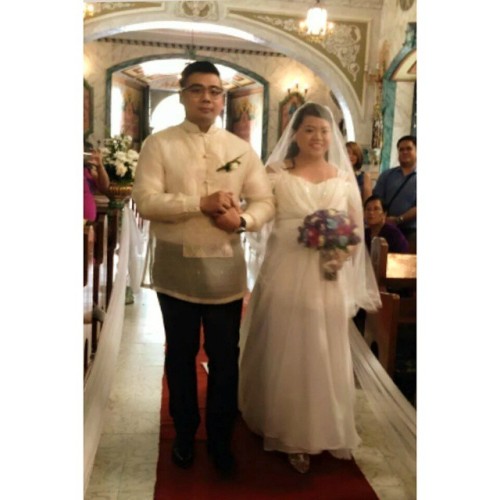this is the moment… 😢😢😳😳😘😘 #mysisterswedding #katandboyet  (at St. Peter and Paul Parish Church Makati)