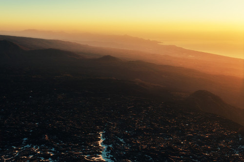 natushi12: sicily II by Lukas Furlan