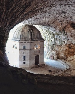 myfairylily:Tempio Del Valadier, Genga, Italy  | acciaio73 