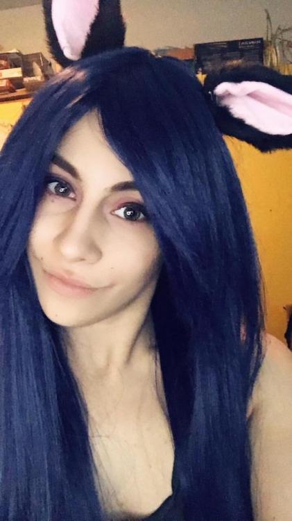 Making Ahri (League of Legends) more photos in future. What do you think guys?