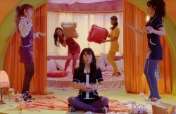 Red Velvet Cookie Jar Mv