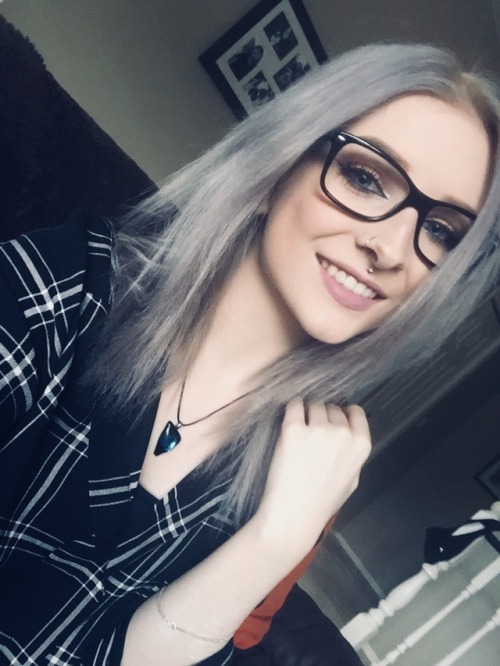 hiding-below: wishing I could wear black lipstick to a job interview