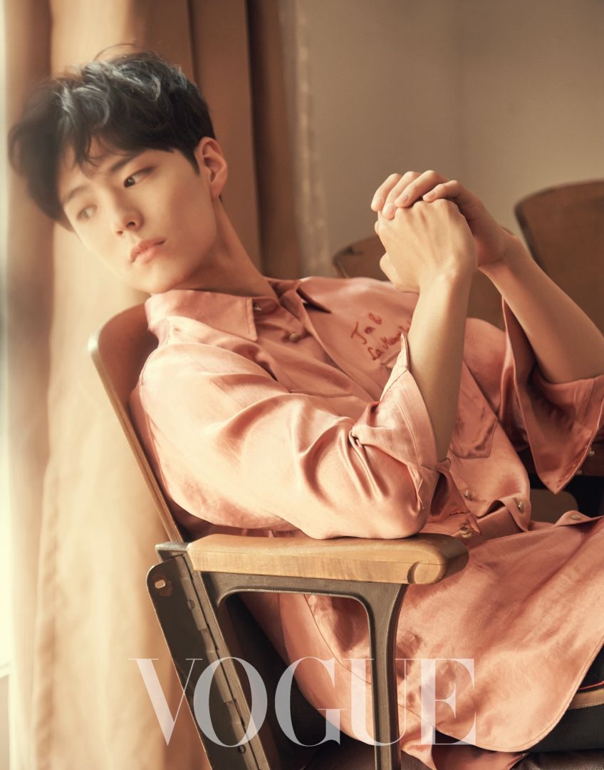 answer to my prayers — park bogum x vogue taiwan (2018.02)1679 x 1080