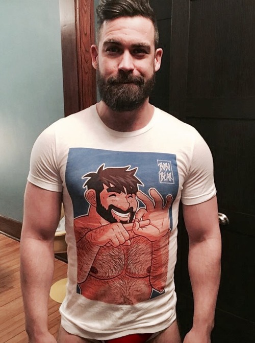mattithebear:  I want that t-shirt! 😍😍😍