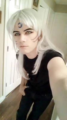 nipahdubs:  This is a character I have loved for a long time, Inuyasha was one of those animes that REALLY got me into watching them. I wanted to try a costest for Lord Sesshomaru to see if I even fit this character, if I didn’t cosplay him i’d probably