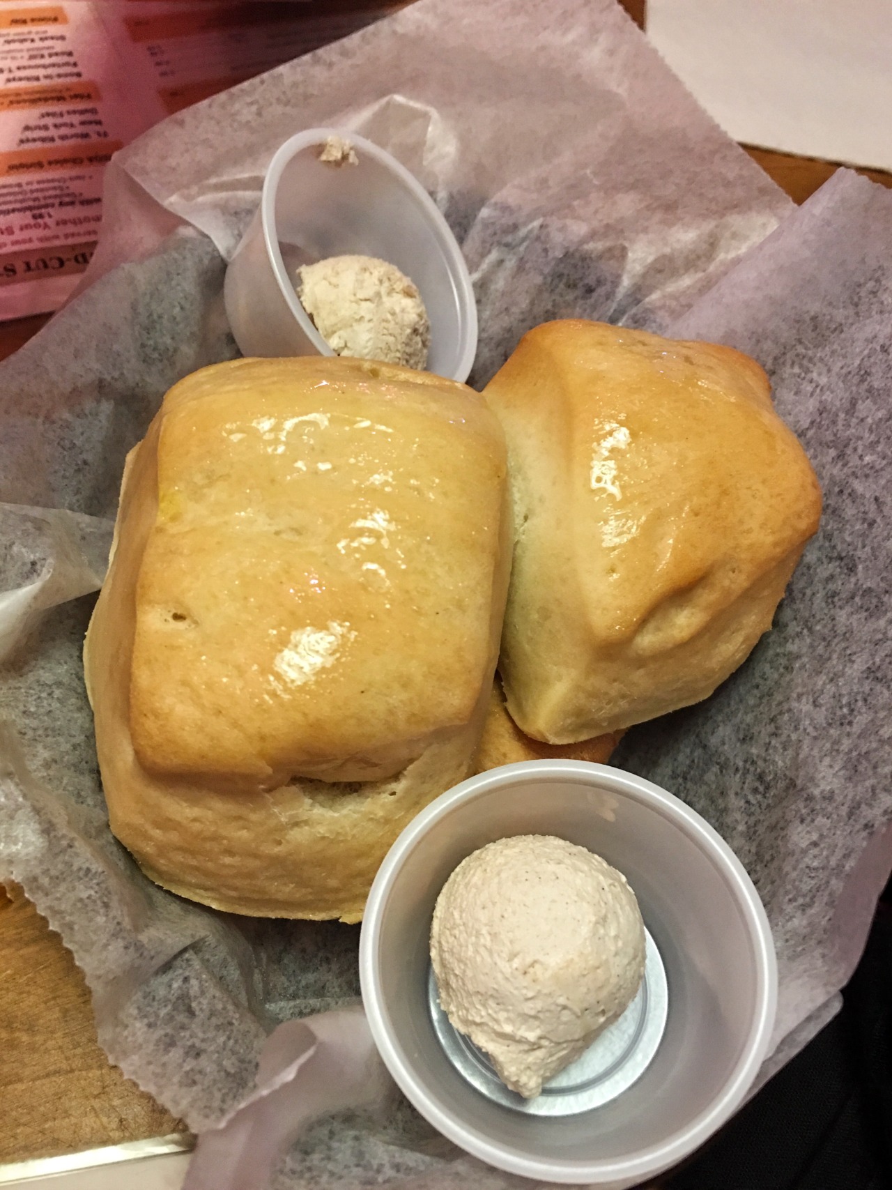 everybody-loves-to-eat:Fresh baked rolls with cinnamon honey butter.