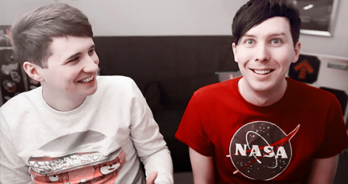 arcticlester: happy