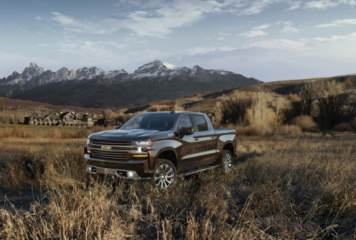 GM reveals 2019 Chevrolet Silverado.