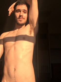 mattackya:  balletboy:  Basking in the Orlando sun, couldn’t resist taking some photos for a special someone ☀️  Whoa