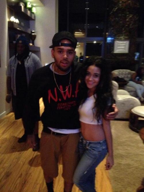lovingcbreezy:  With a fan tonight in Vegas.