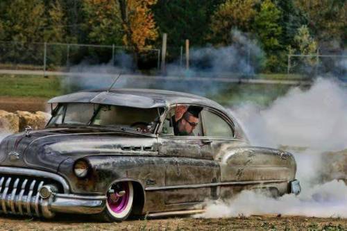 Sex Pin Ups, Rat Rods and Hot Rodz pictures