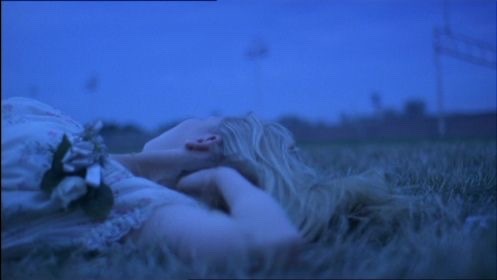 Lux Lisbon Being Left In The Field By Trip Fontaine In The Virgin Suicides (1999) 