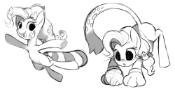 safesketchyskylar:  Pinkie Doodles!   omg