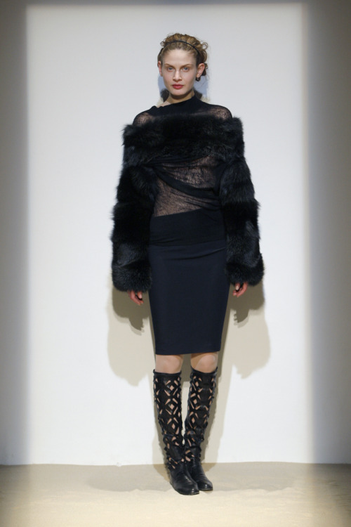 maidsofbondstreet: Viktoria Sekrier at Io Ipse Idem, fall 2009