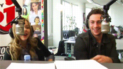 cchloe-moretz:  chloe moretz & aaron Johnson singing Rihanna. 