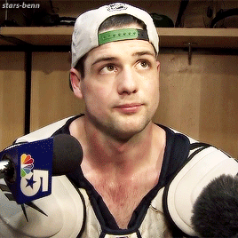 stars-benn:anonymous asked: young Jamie or today Jamie