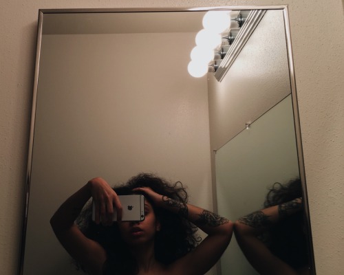 414lilj:  Combed out the fro.