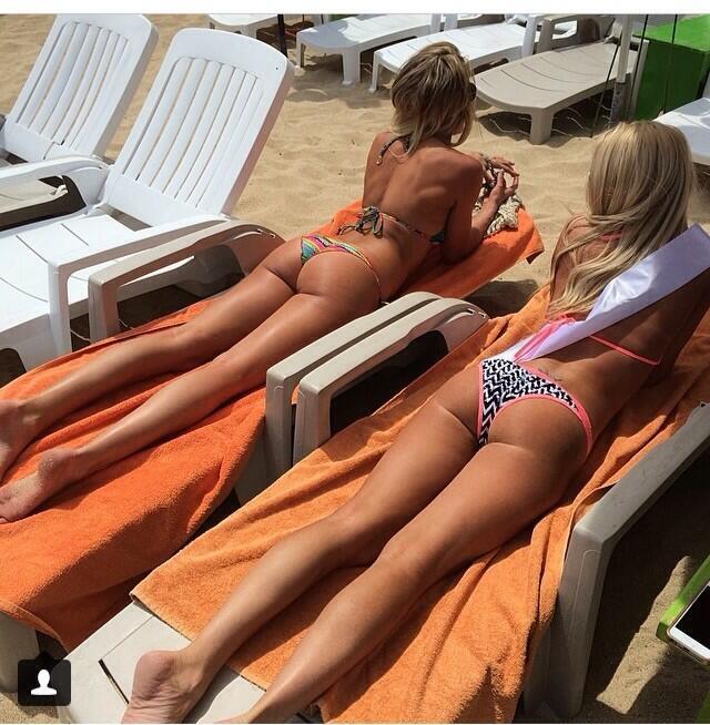 Wwe kelly kelly bikini ass