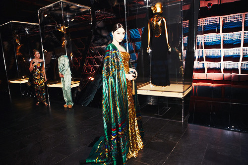 tayloralisonswft: Fan Bing Bing attends the ‘China: Through The Looking Glass’