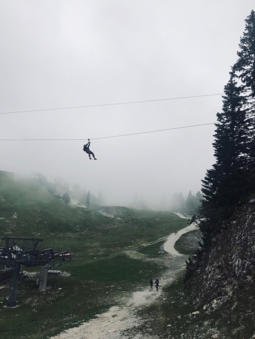 trustre:Vogel ski center in Bohinjsko jezero, Slovenia | more