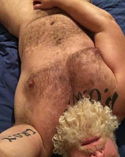 bearphx:  jdchard:  Bedtime #jdthepowerweapon #muscles #beardporn #bearscubsnbeards #scruff #hairygay  Hot man