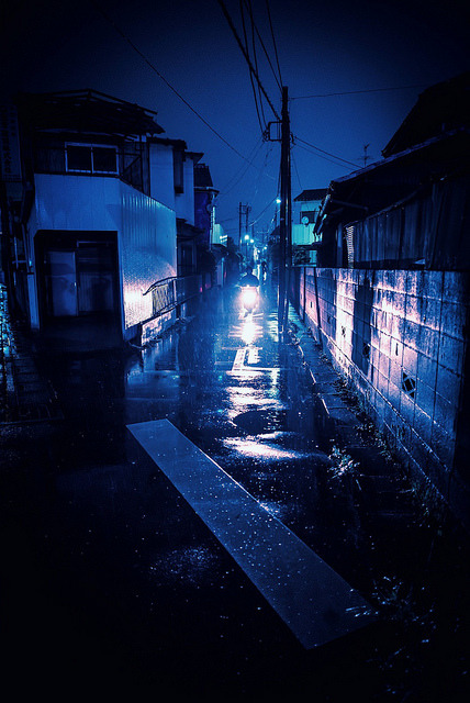 fuckyeahjapanandkorea:  Rainy Days continue by hidesax 