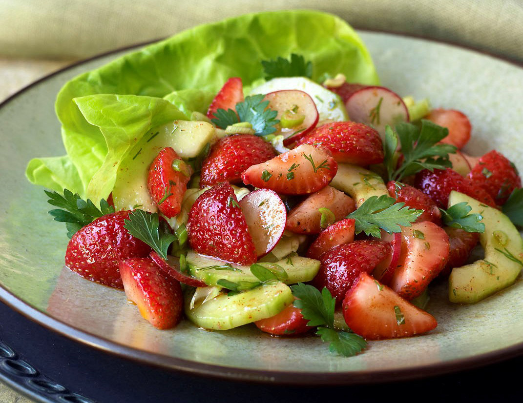 German cucumber tomato salad