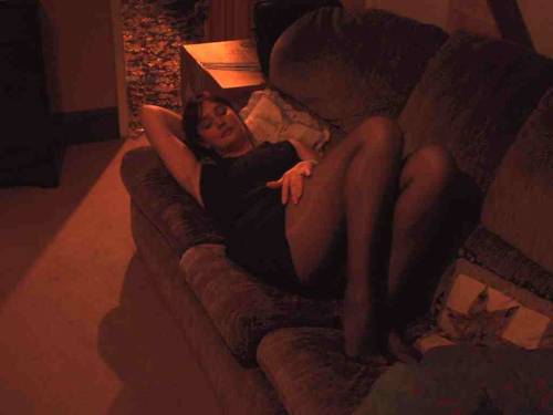 hacienda76: kate-nylonette:  Playing on the sofa… then couldn’t resist sliding my hand 