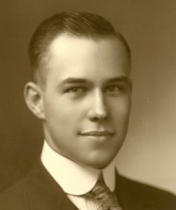 fuckyeahhistorycrushes:  Harry Burn, a Tennessee legislator at the tender age of