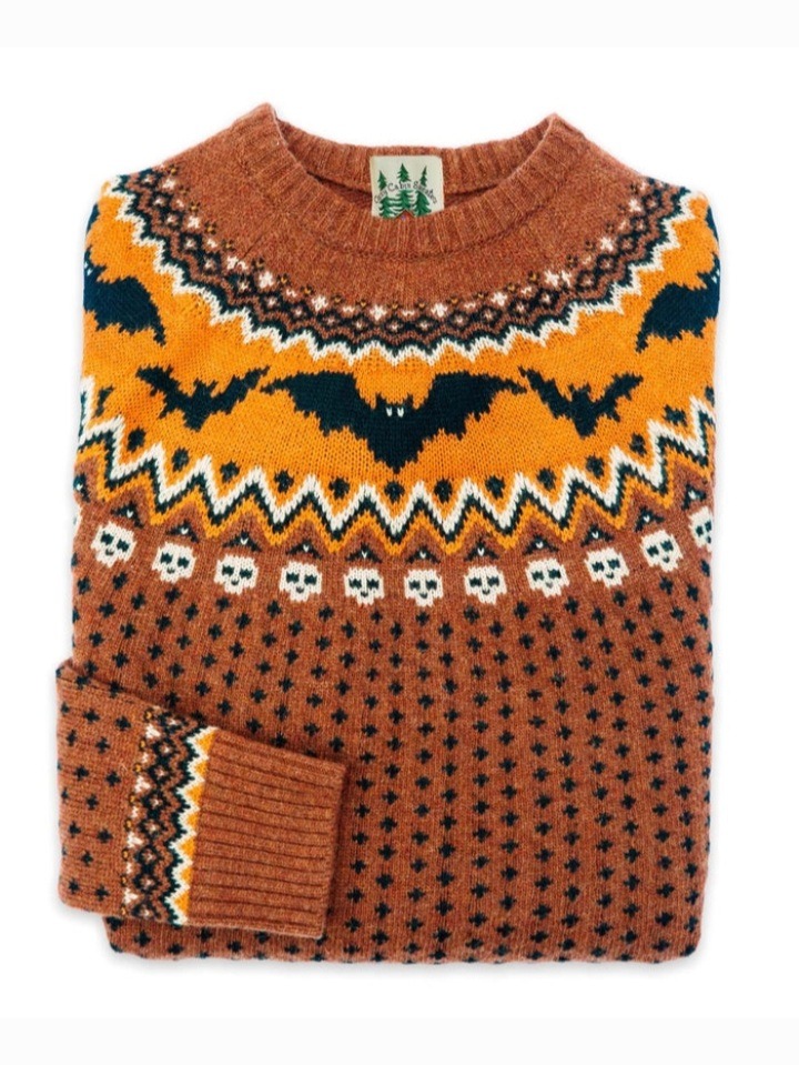 dark-sappho:reblog and tag your favourite halloween cozy cabin sweater 🎃🦇👻🐈‍⬛🍁