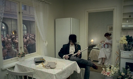 wimswenders: DU LEVANDE (You, The Living) 2007, dir. Roy Andersson.